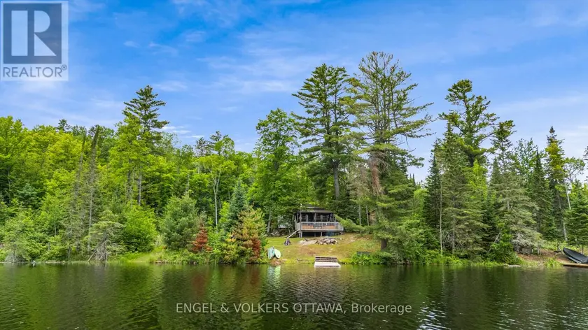 Detached at 1779 CENTENNIAL LAKE ROAD, Greater Madawaska