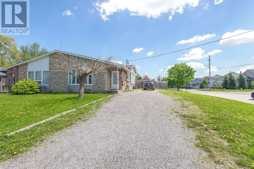 Semi-Detached/Link at UPPER - 58 DORCHESTER BOULEVARD, St. Catharines
