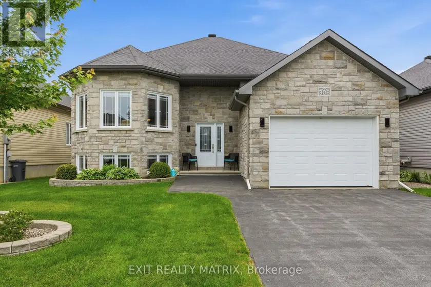 Detached at 309 COLMAR STREET, Russell