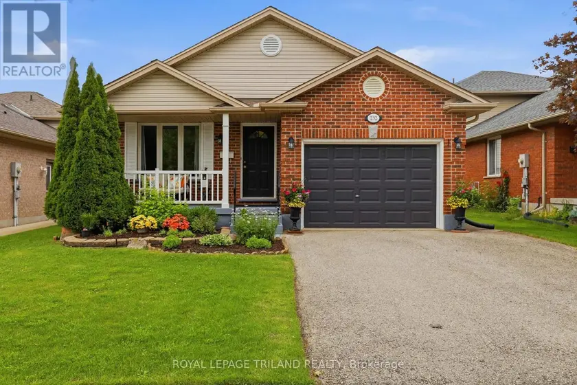 Detached at 232 CHELTON ROAD, London South