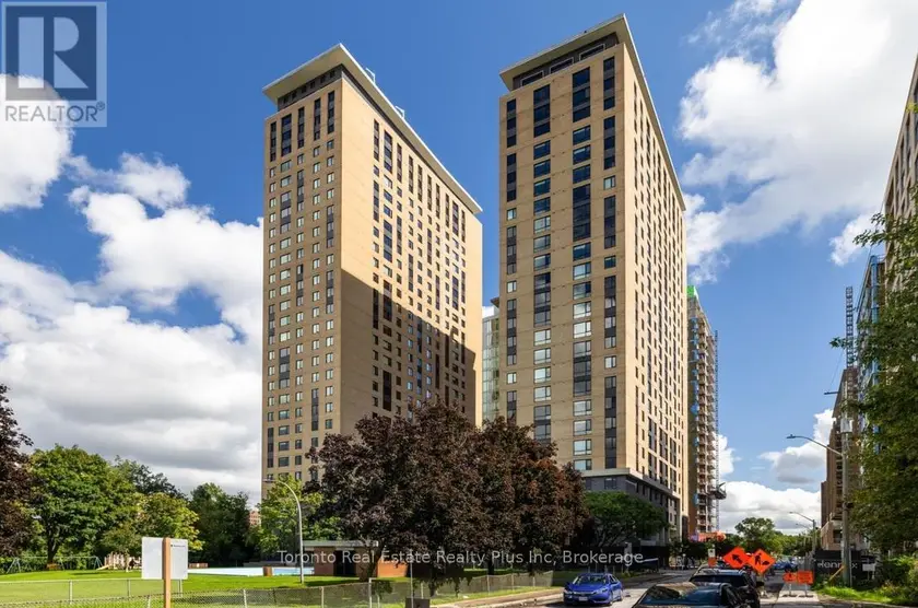 Apartment at 1918 - 105 CHAMPAGNE AVENUE S, Ottawa
