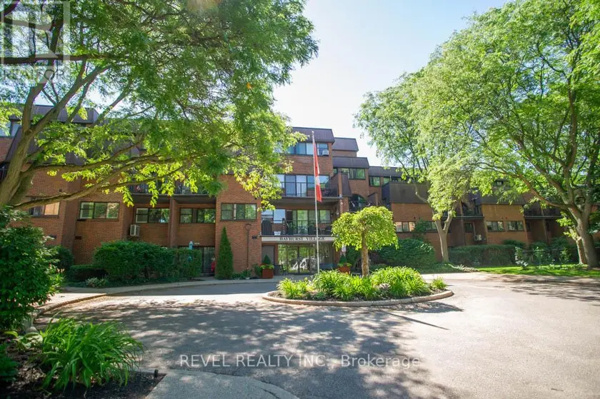 Apartment at 328 - 36 HAYHURST ROAD, Brantford