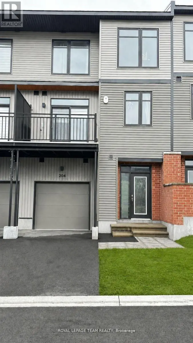 Townhouse at 204 TUSSOCK PRIVATE, Ottawa