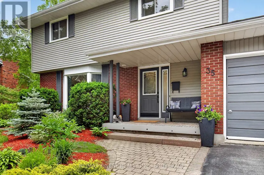 Detached at 35 KELLER DRIVE, Belleville