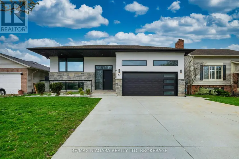 Detached at 33 WEST FARMINGTON DRIVE, St. Catharines