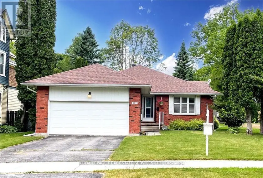 Detached at 112 BRUCE STREET S, Blue Mountains