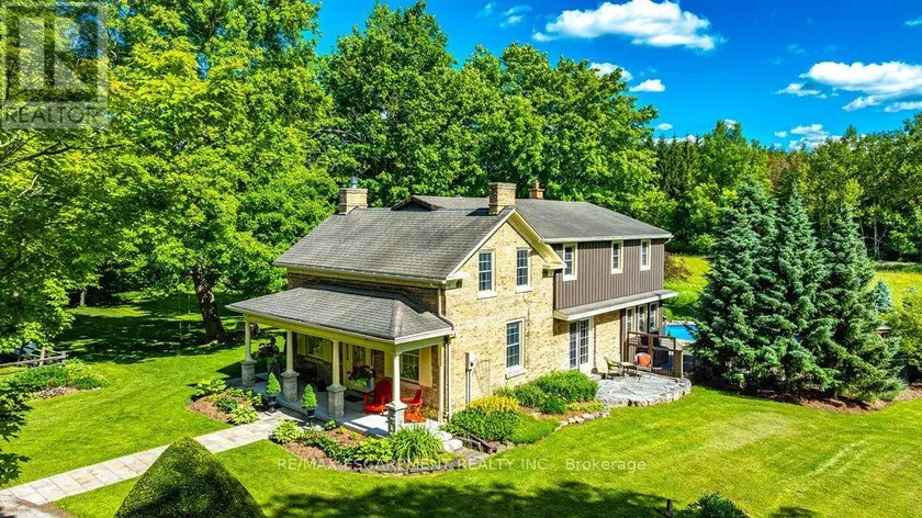 Detached at 1048 REGIONAL ROAD 97, Hamilton