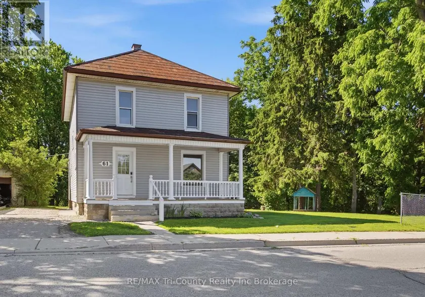 Detached at 61 BROCK STREET E, Tillsonburg