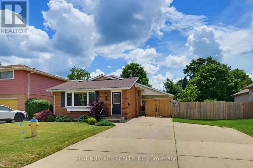 Detached at 16 SHARPE DRIVE, Strathroy-Caradoc