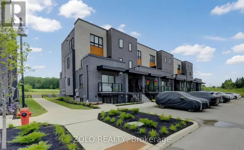 Townhouse at 14 - 235 CHAPEL HILL DRIVE, Kitchener