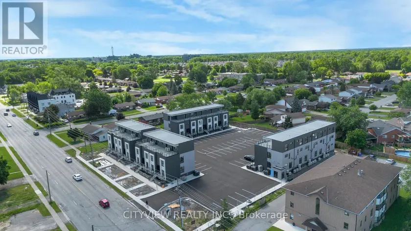 Townhouse at 309 - 6638 MCLEOD ROAD, Niagara Falls