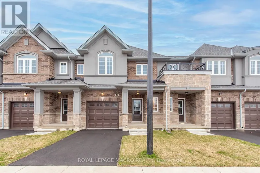 Townhouse at 22 LINDEN PARK LANE, Hamilton