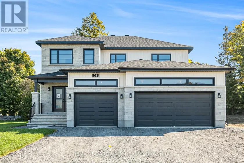 Detached at 1064 CHABLIS CRESCENT, Russell