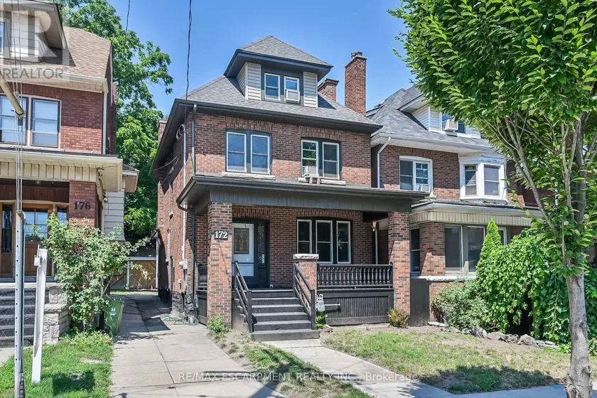 Detached at 172 SHERMAN AVENUE S, Hamilton (St. Clair)