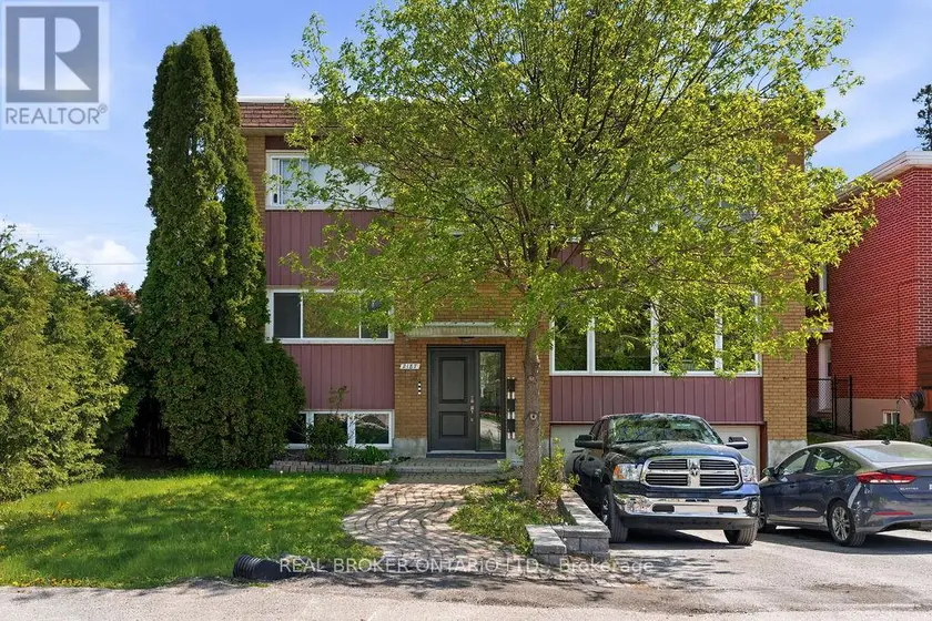 Multiplex at #1 - 2187 PLESSER STREET, Ottawa