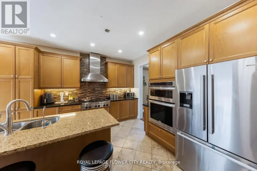 Detached at 889 O' REILLY CRESCENT, Shelburne