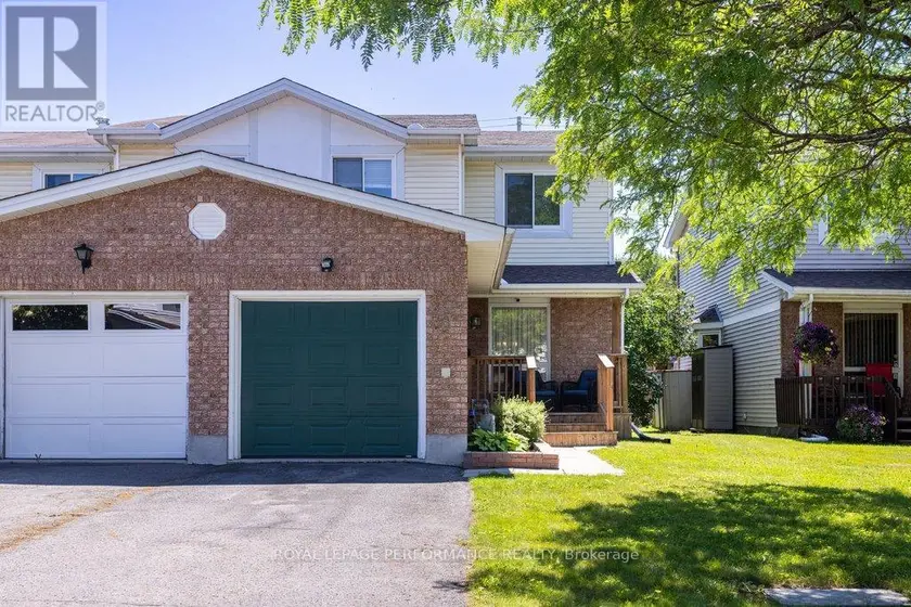 Townhouse at 38 BURLINGTON CRESCENT, Ottawa