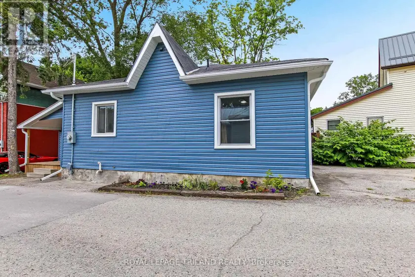 Detached at 56 MONDAMIN STREET, St. Thomas