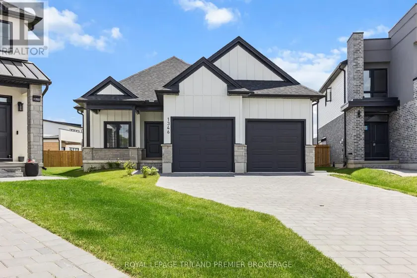 Detached at 1346 BUSH HILL LINK, London North
