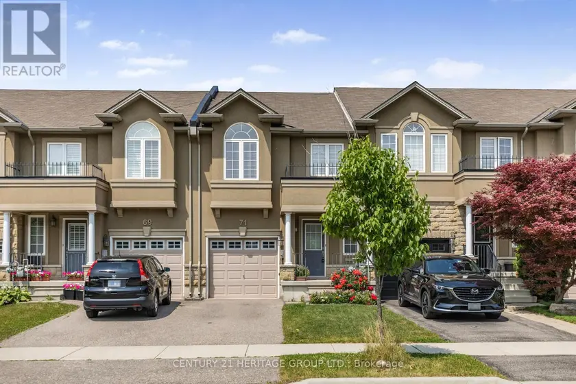 Townhouse at 71 WATERBRIDGE STREET, Hamilton