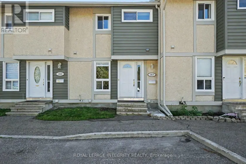 Townhouse at 2 - 1507 BALLARD COURT, Ottawa