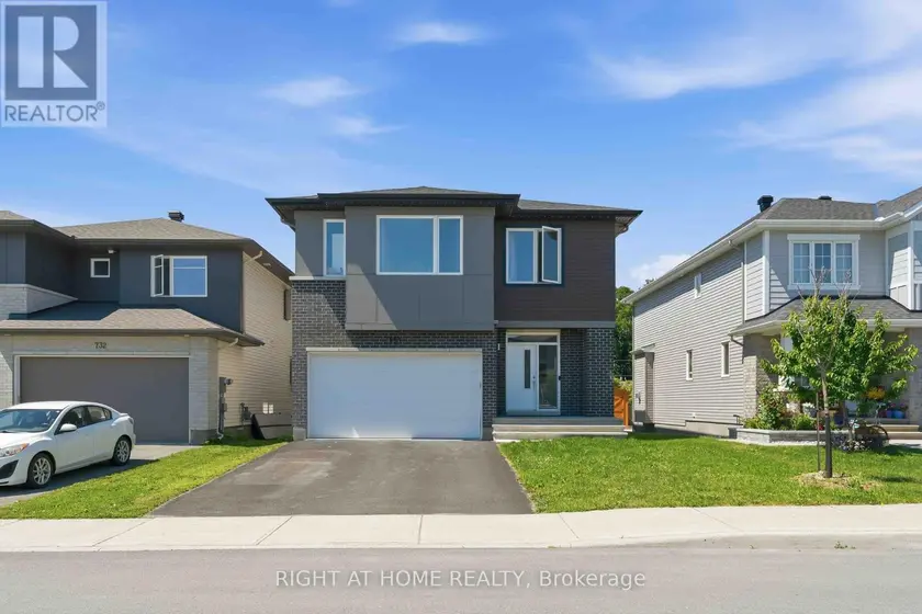 Detached at 730 KIRKHAM CRESCENT, Ottawa