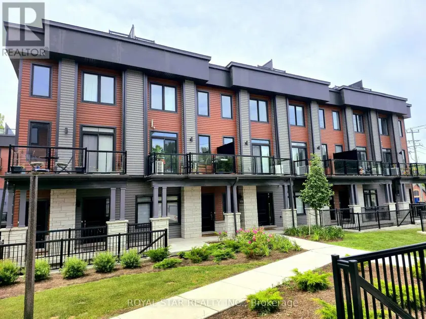 Townhouse at 33 - 2 WILLOW STREET, Brant (Paris)