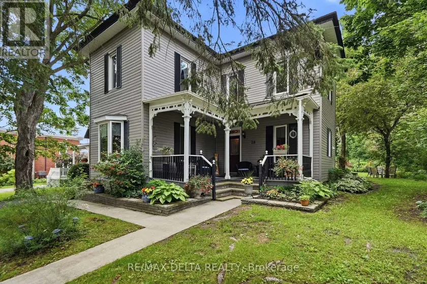 Detached at 28 JAY STREET, Champlain