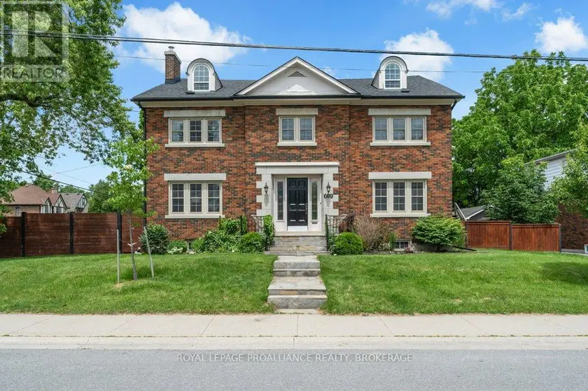Detached at 609 EARL STREET, Kingston