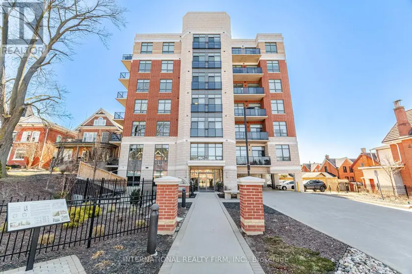 Apartment at 211 - 399 QUEEN STREET S, Kitchener