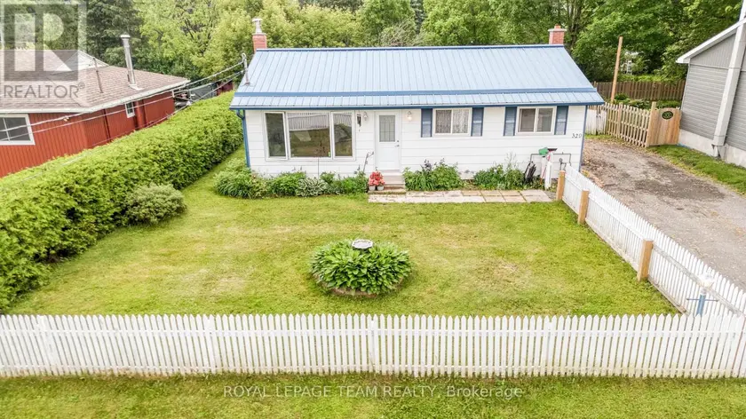 Detached at 329 WYLIE STREET, Mississippi Mills
