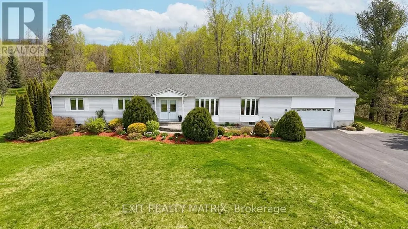 Detached at 8329 RODNEY FARM DRIVE, Ottawa