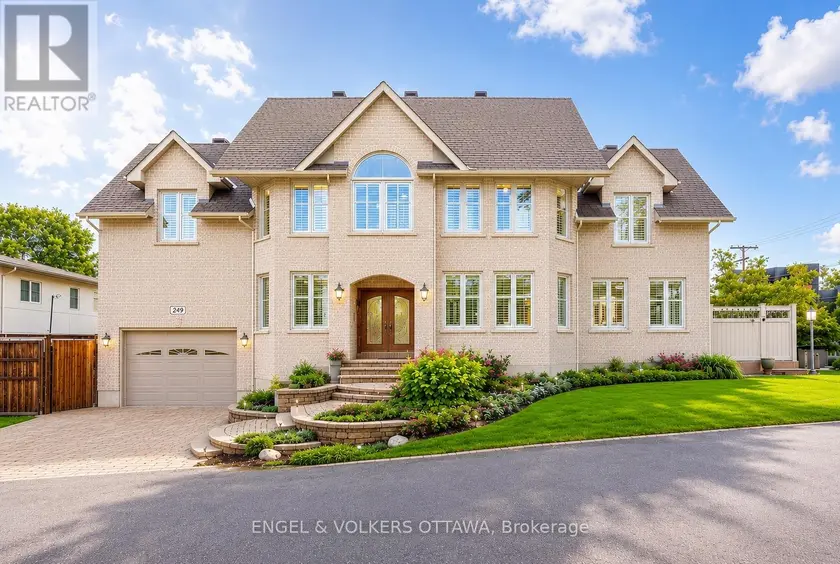 Detached at 249 ATLANTIS AVENUE, Ottawa