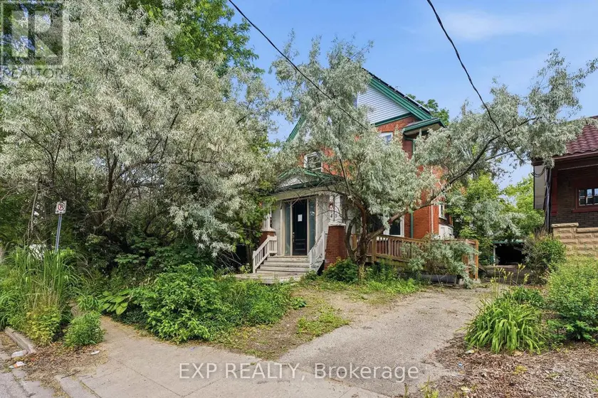 Detached at 45 PANDORA AVENUE N, Kitchener
