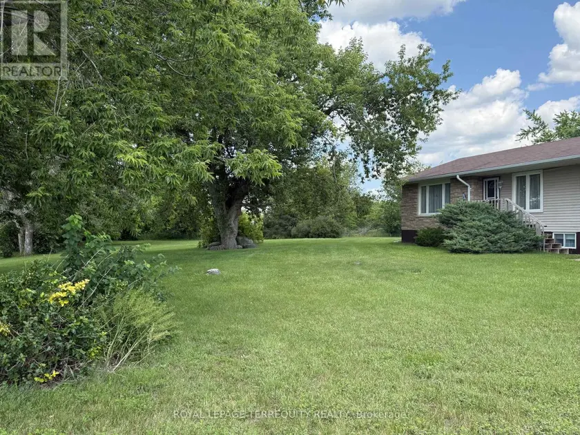 Detached at 471 COUNTY RD 38, Trent Hills