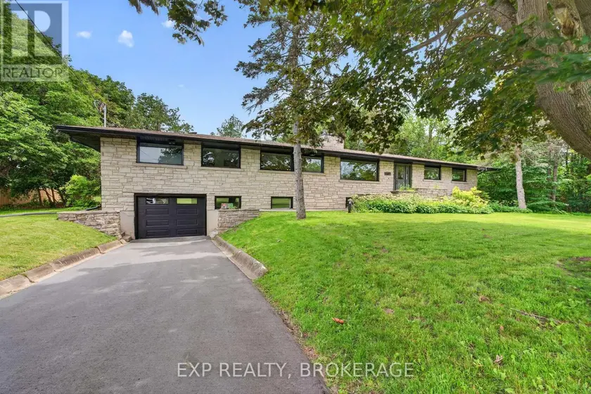 Detached at 1802 SYDENHAM ROAD, Kingston