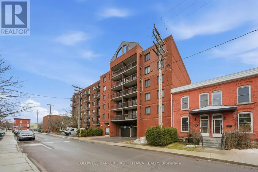 Apartment at 402 - 222 GUIGUES AVENUE, Ottawa
