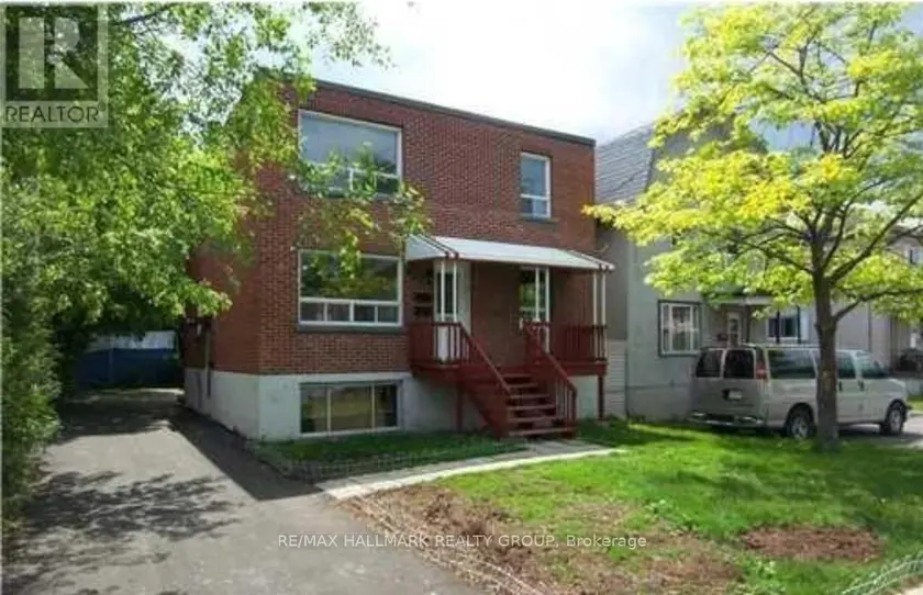 Multiplex at 142 STE CECILE STREET, Ottawa