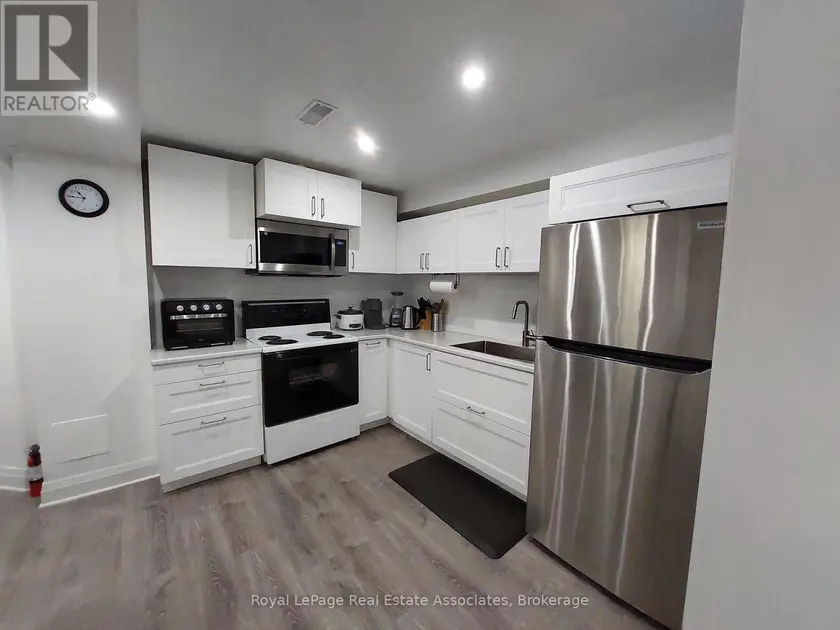 Semi-Detached/Link at LOWER - 7 MARIA STREET, St. Catharines