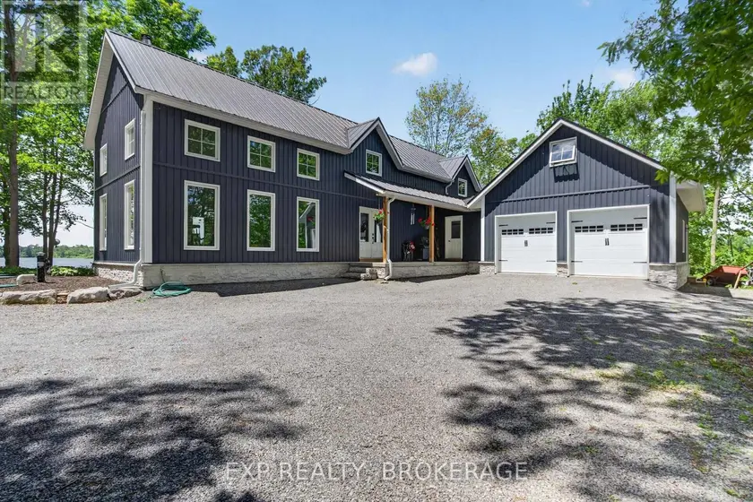 Detached at 3855 HIDEAWAY LANE, Frontenac