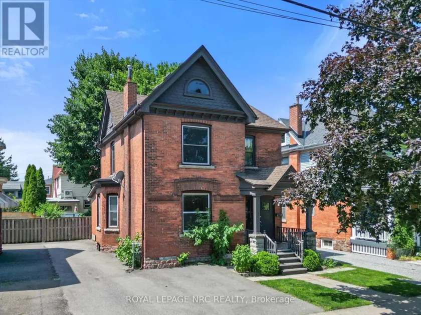 Multiplex at 7 BEECHER STREET, St. Catharines