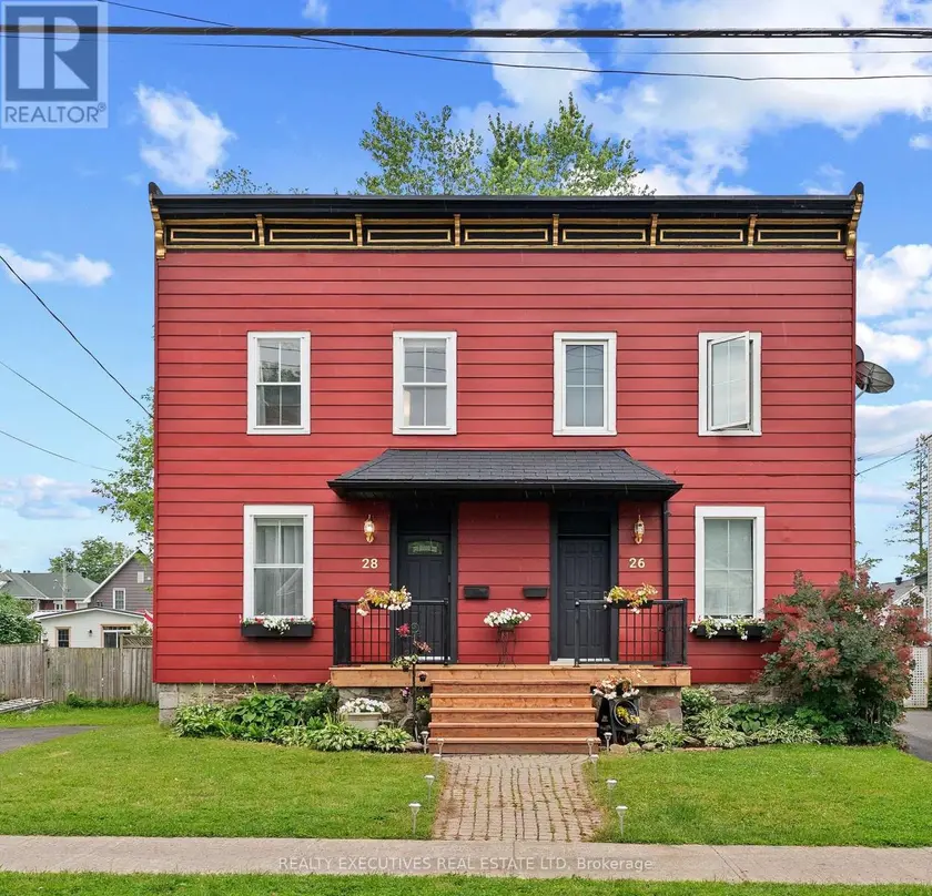 Semi-Detached/Link at 28 5TH STREET E, Cornwall