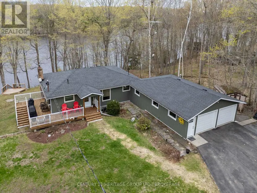 Detached at 2097 HAMBLY LANE, Frontenac