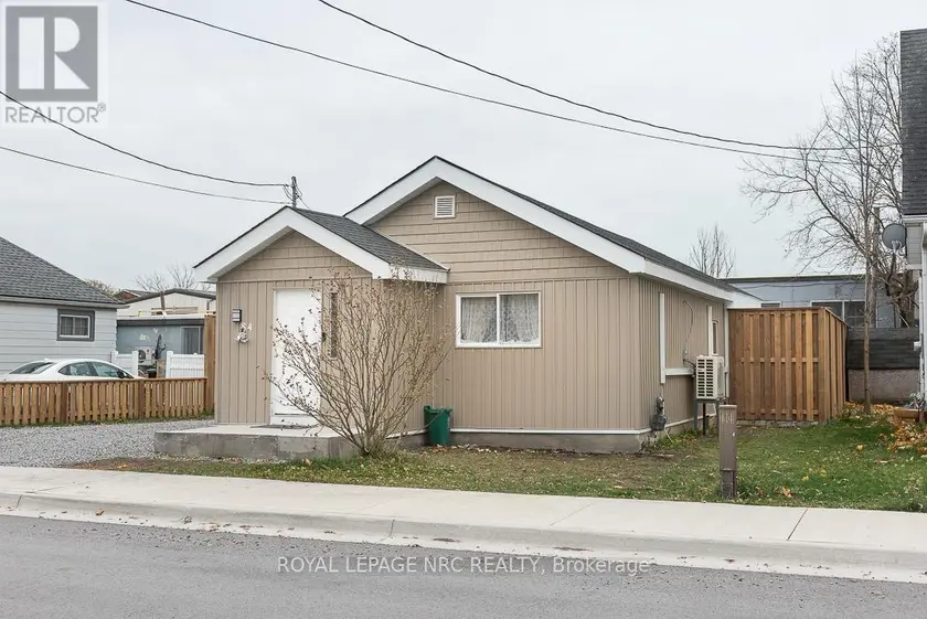 Detached at 84 IDYLEWYLDE PLACE, Fort Erie