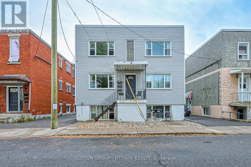 Multiplex at 154-156 DAGMAR AVENUE, Ottawa
