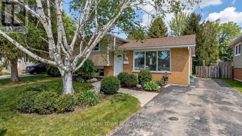 Detached at 31 VANIER DRIVE, Brockville