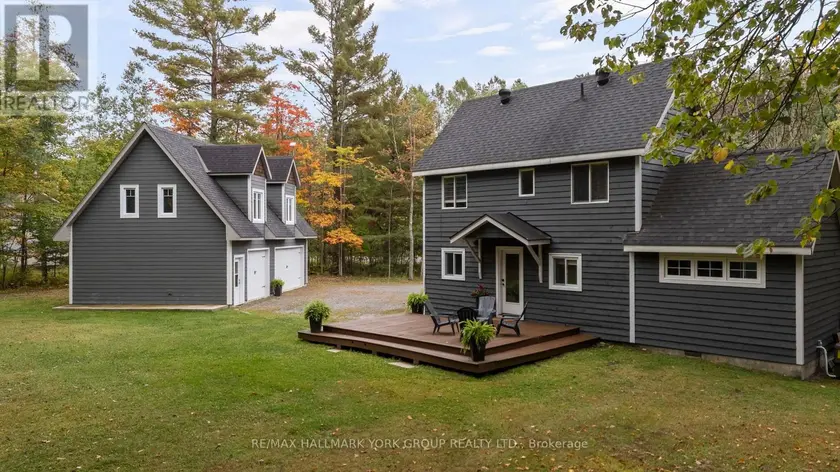 Detached at 1628 MUSKOKA ROAD N, Gravenhurst