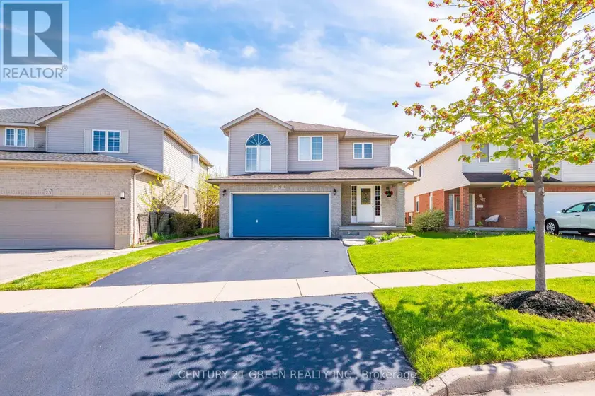 Detached at 21 HAWKSWOOD DRIVE, Kitchener