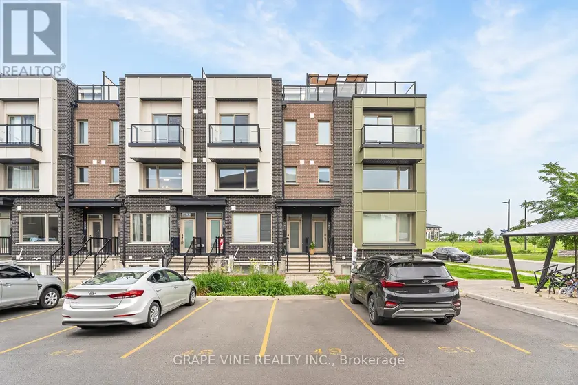 Townhouse at 216 - 581 TAKAMOSE PRIVATE, Ottawa