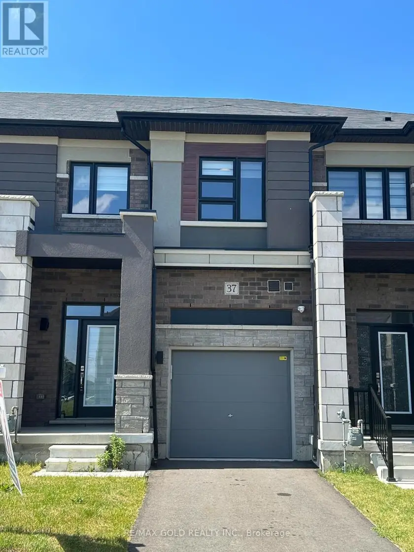 Townhouse at 37 GEORGE BRIER DRIVE, Brant